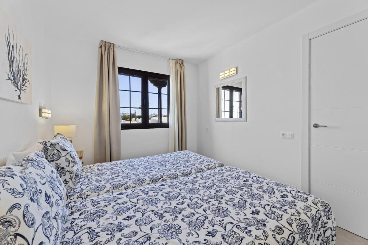 דירות קוסטה טגוויסה Casahost Bastian Boutique II Seaview מראה חיצוני תמונה